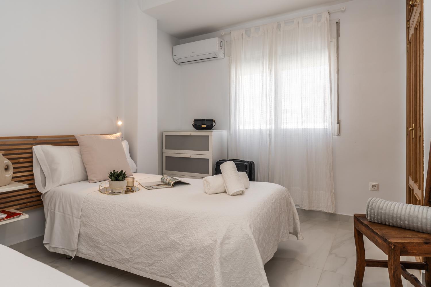 Tuguest Alhamar Apartment Granada Exterior photo